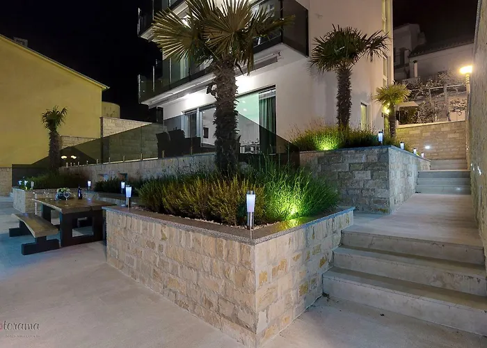 Christina Apartamento