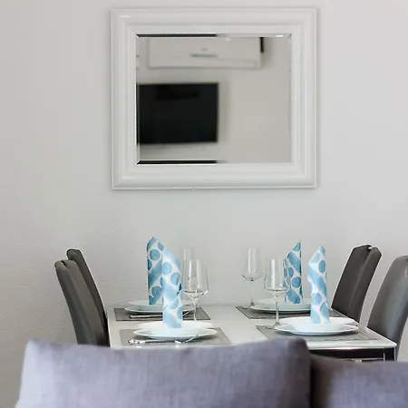 Christina Apartment